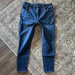 American eagle super hi rise jegging 14 regular